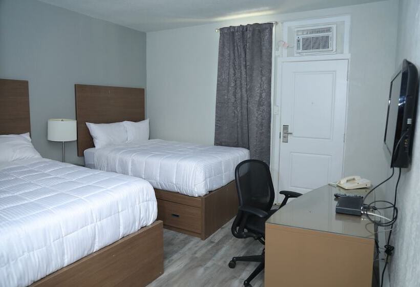 Номер Deluxe, Fraser Inn