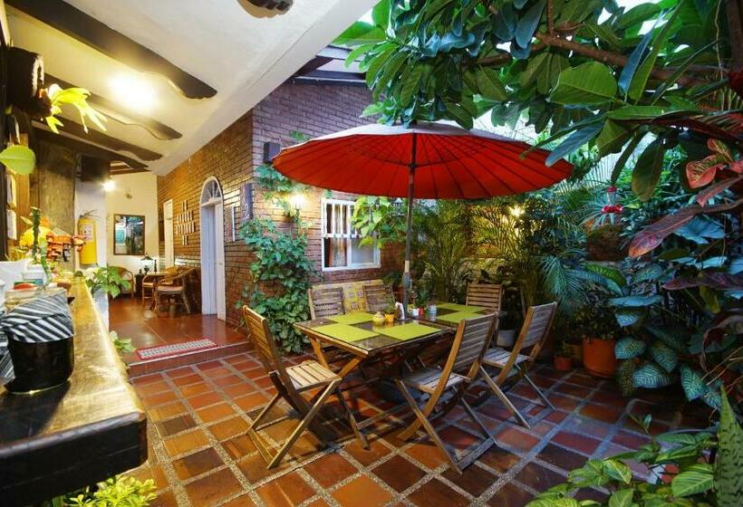 单人经济间, Casa Ruta Sur