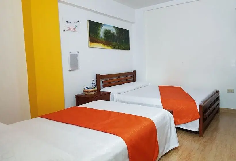4 Bett Standardzimmer, Jeronimo