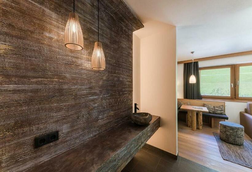 Полулюкс, Naturhotel Rainer