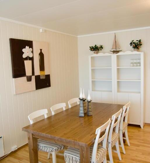 Апартаменты 3 Спальни, Tregde Ferie