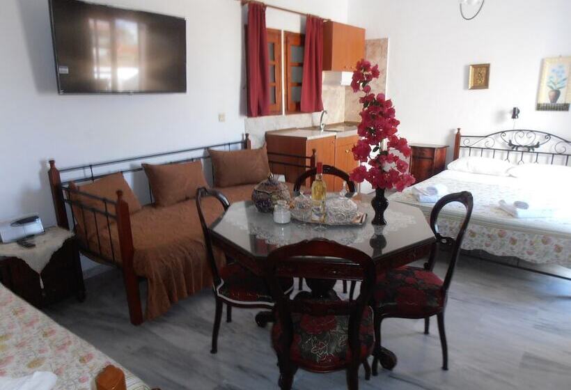 수피리어 스튜디오, Villa Elizea