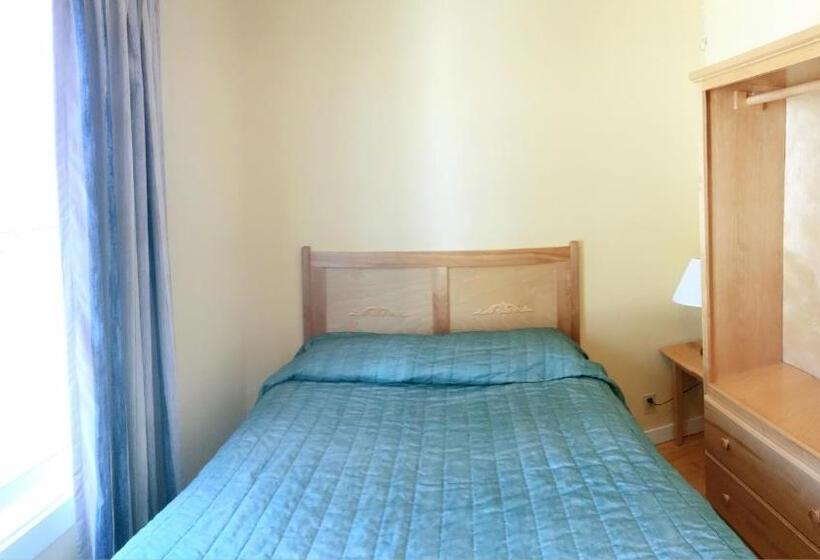 带3个卧室的公寓, The Cavendish Motel