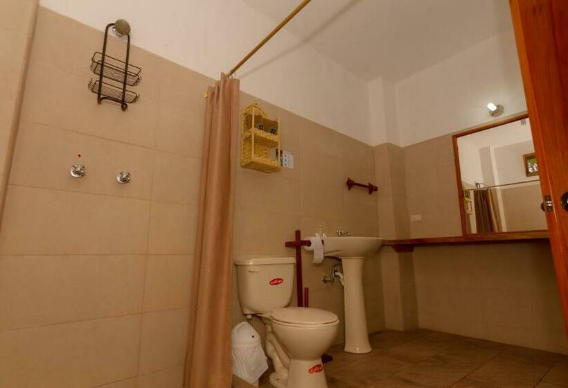 Номер Стандарт, Tuzco Lodge