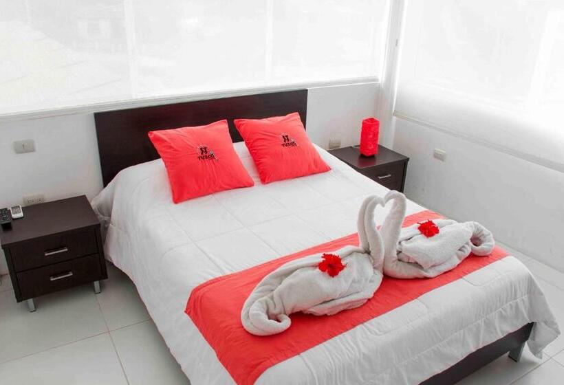 Номер Deluxe Вид на Бассейн, Tuzco Lodge