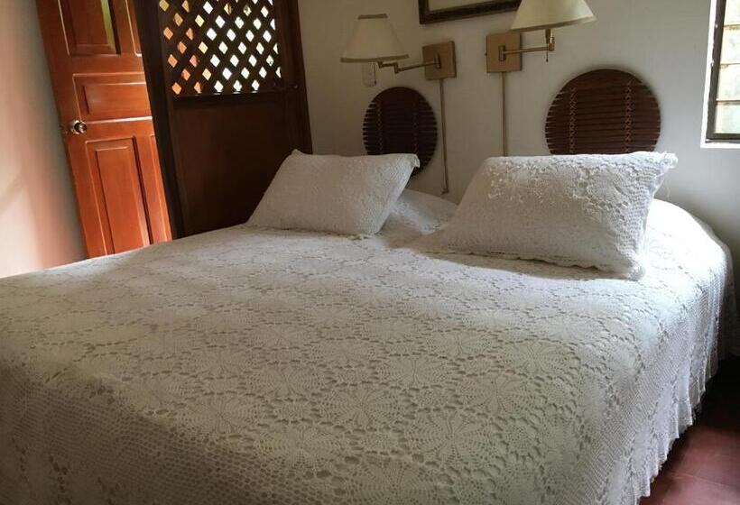 Quarto Familiar, Finca Machangara