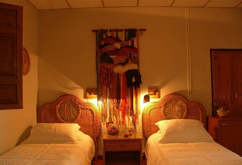 Négyágyas Standard Szoba, Finca Machangara