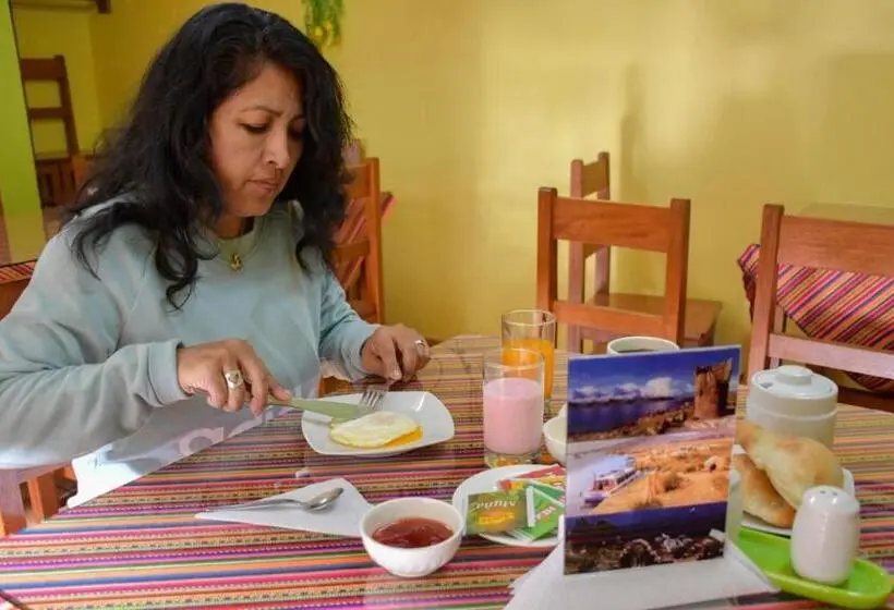 اتاق استاندارد یک نفره, Olimpo Inn