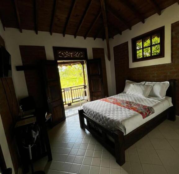 اتاق لوکس, Finca Hotel Casa Nostra, Villa Manuela