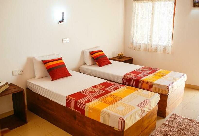 Standard Værelse, Hostel First Mirissa