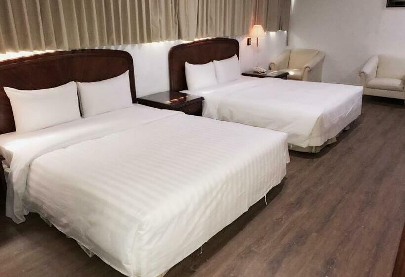 اتاق استاندارد چهار تخته, Abbo