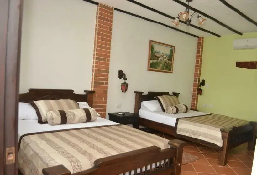 Standard Kolmen Hengen Huone, El Virrey Hotel Boutique