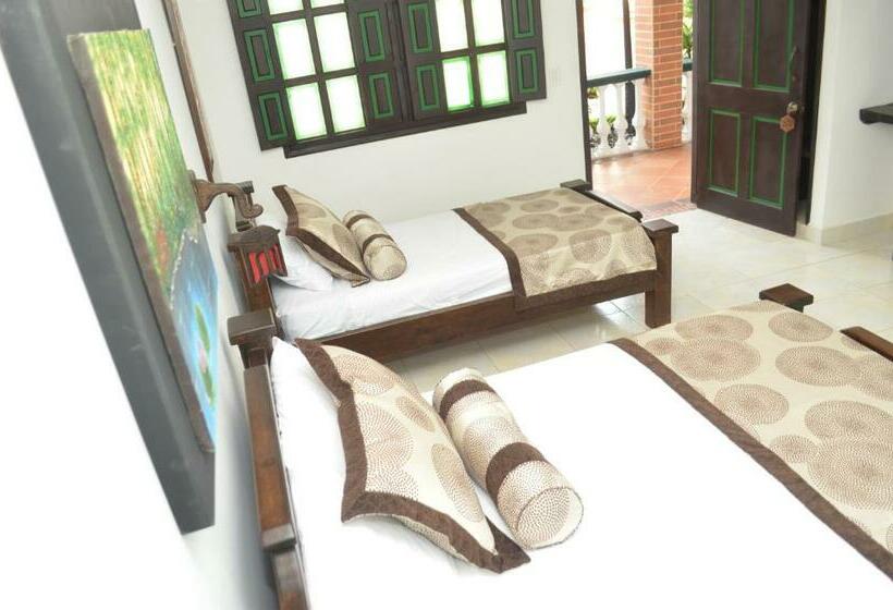 חדר סטנדרט לשלושה, El Virrey Hotel Boutique