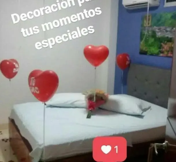 ファミリールーム, La Embajada Antioqueña