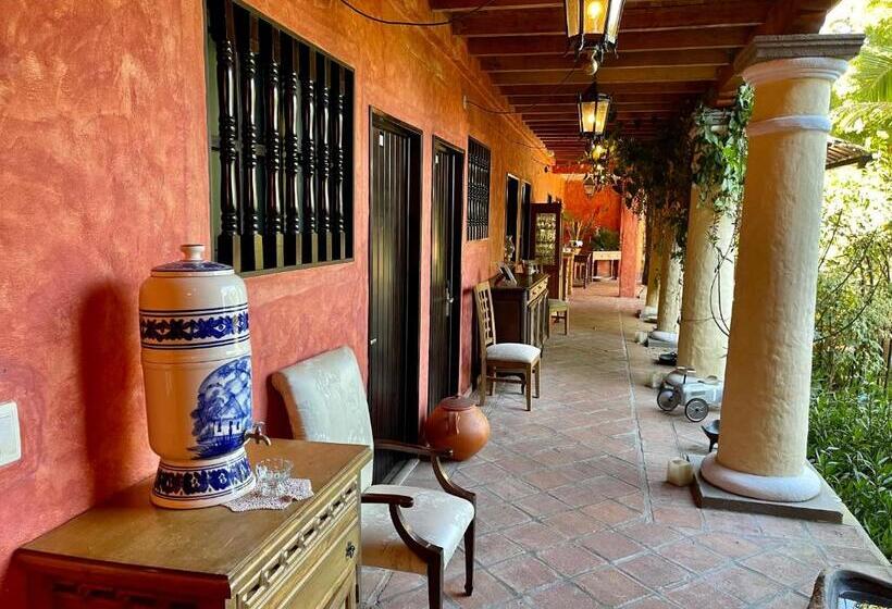 家庭间, Monasterio San Agustín, Colombia