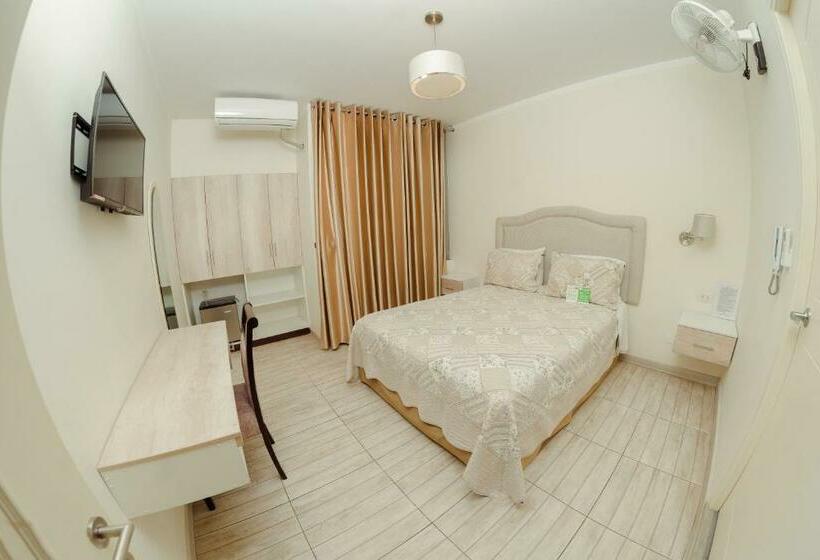 Номер Deluxe, Natural Green Lounge