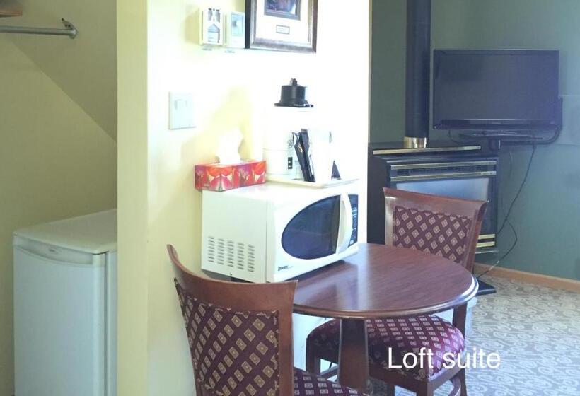 جناح, North Adventure Inn