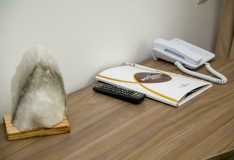 スタンダードトリプルルーム, Potaissa