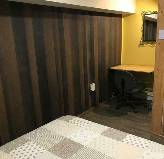 バス共有のスタンダードルーム, Pring Guesthouse