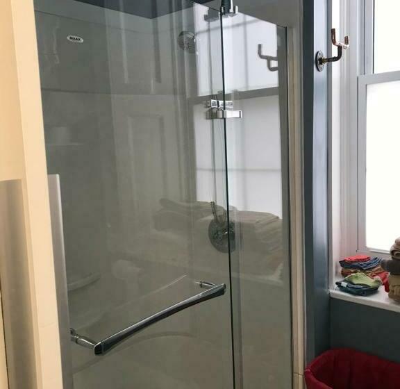 バス共有のスタンダードルーム, Pring Guesthouse