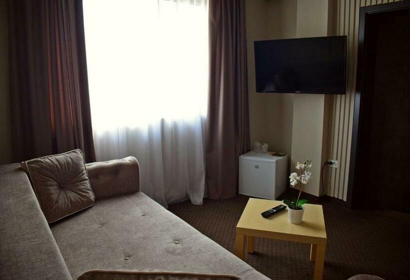 Апартаменты 1 Спальня, Vila Camino