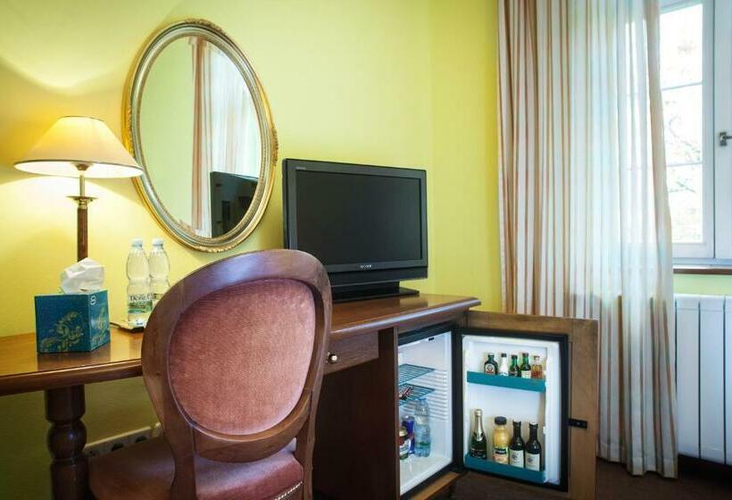 غرفة عائلية, Retro Hotel Villa Ostrava