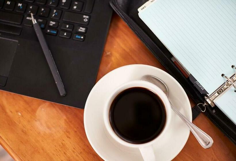 חדר סטנדרט, Yarnfield Park Training And Conference Centre