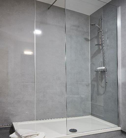 חדר אקזקיוטיב, Yarnfield Park Training And Conference Centre