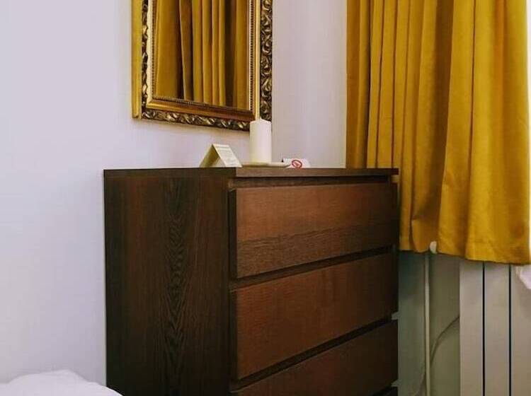 شقة غرفة واحدة, Retro Hotel Villa Ostrava