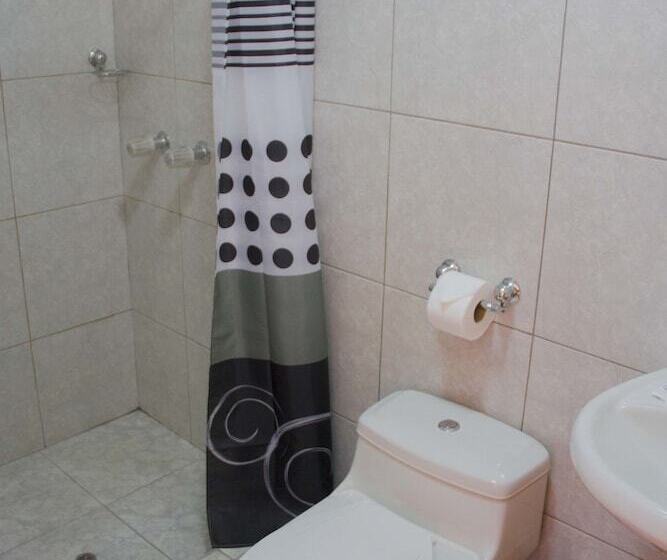 スタンダードルーム, Tumy House B&b