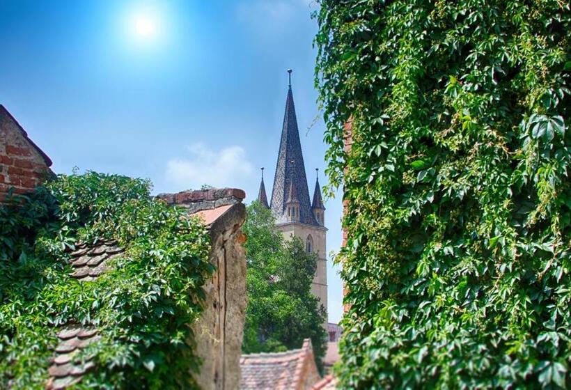 Номер Superior, Goldsmith