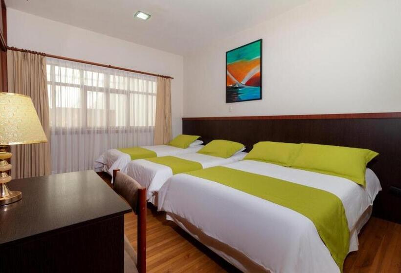 4인용 스탠다드 룸, Hostal Casa De Lidice