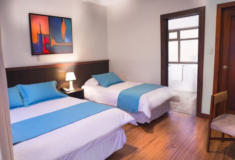 스탠다드 트리플 룸, Hostal Casa De Lidice