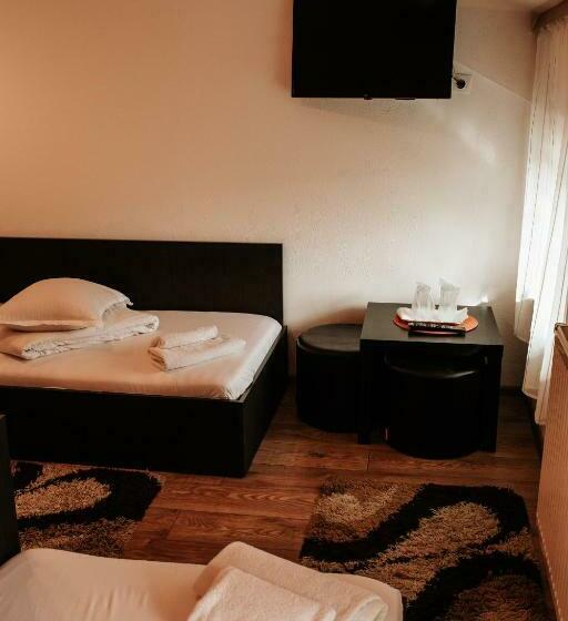 スタンダードルーム, Pensiunea Pictorilor