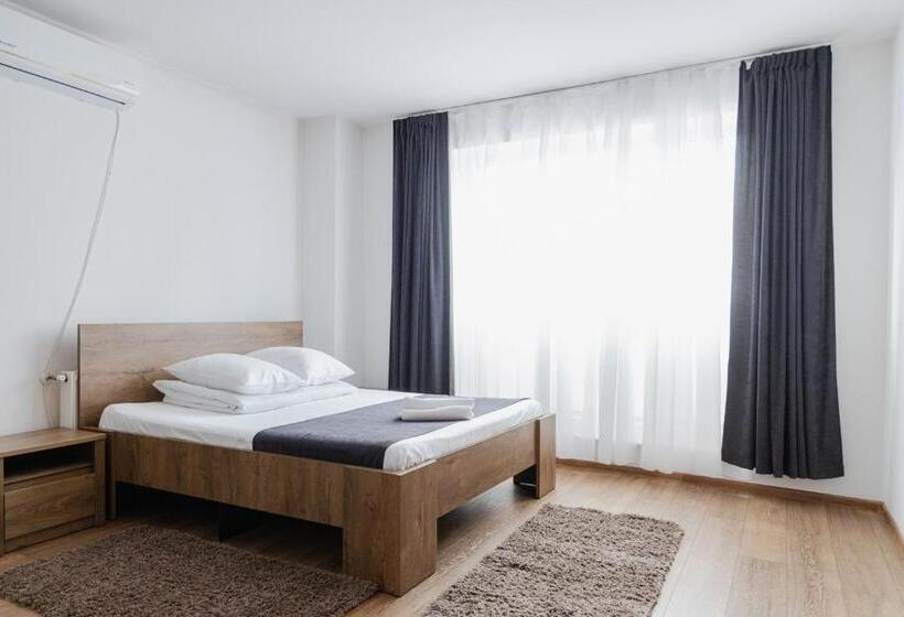 １ベッドルームアパートメント, Pensiunea Pictorilor