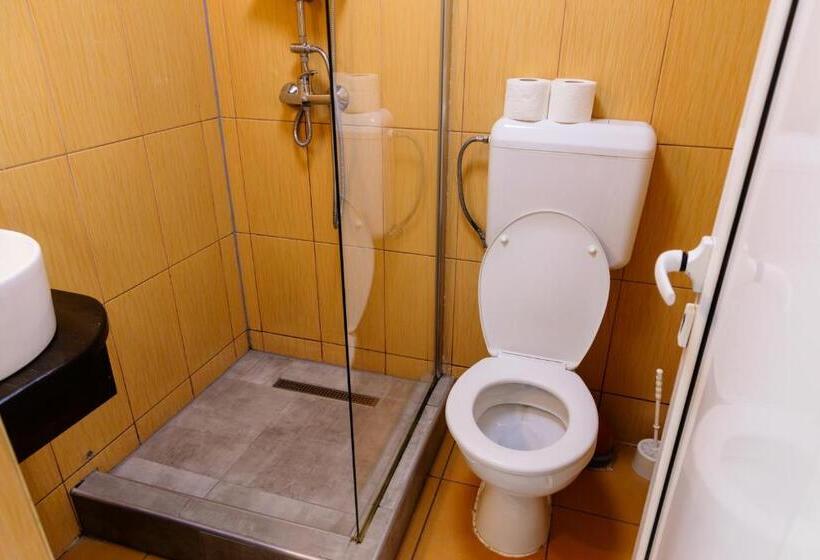 スタンダードルーム, Pensiunea Pictorilor