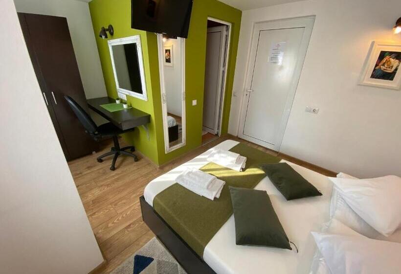 スタンダードルーム, Pensiunea Pictorilor