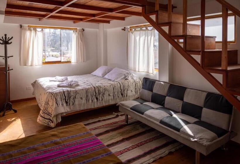 اتاق سوپریور خانوادگی, Sumaq Wayra