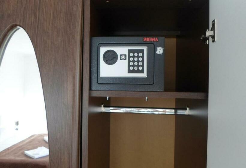 غرفة ديلوكس, Zoltán & Erika Panzió Parajd