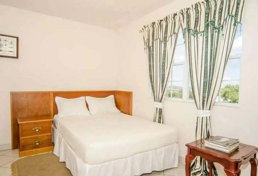 اتاق راحتی یک تخته, Caribbean Inn And Suites
