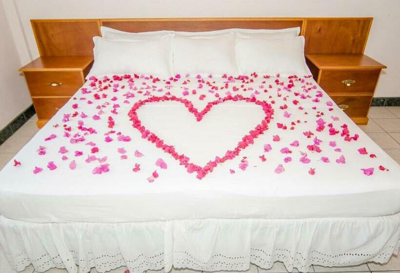 ２ベッドルームアパートメント, Caribbean Inn And Suites