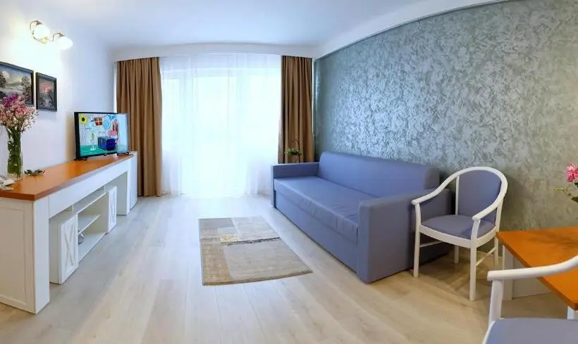 Suite Vista Mar, Albatros