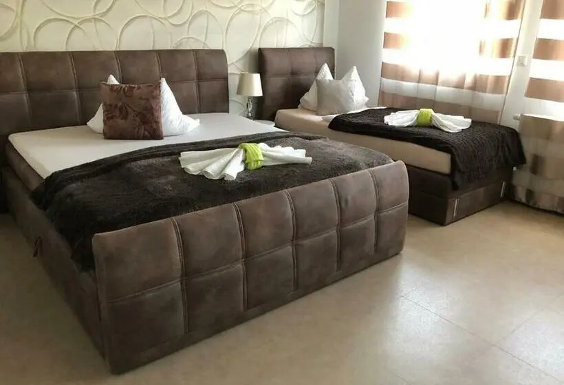 Perhehuone, Aparthotel Magnolia