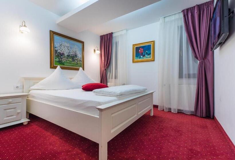 高级大房间, Casa David