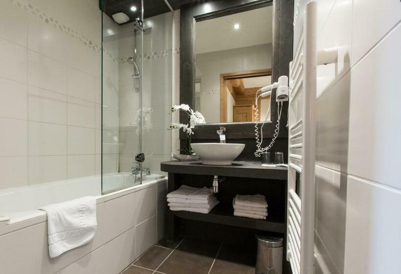 اتاق استاندارد چهار تخته, Club Le Cret