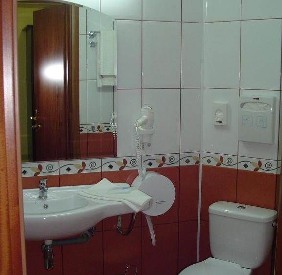 غرفة قياسية, Europa