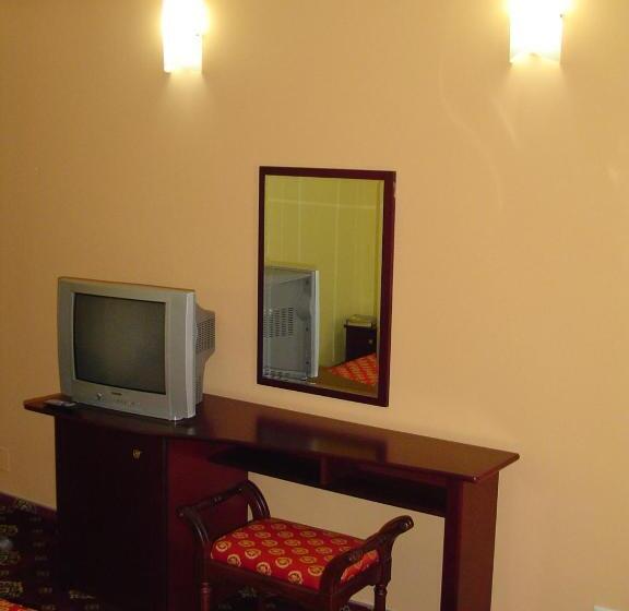 غرفة قياسية, Europa