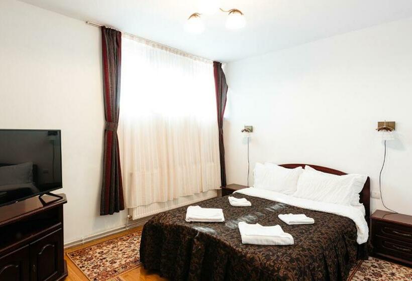 דירת חדר, Pensiunea Casa Zanelor