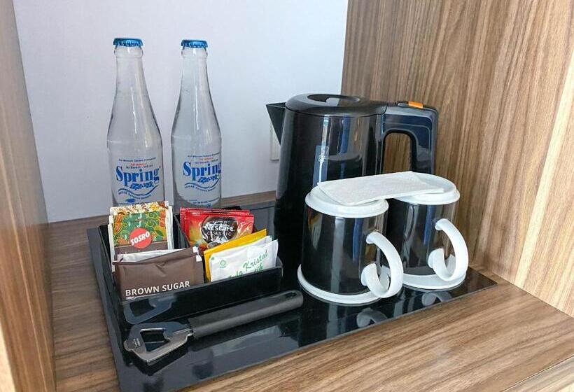 残疾人使用的带特大床的标准间, Holiday Inn Express Baruna, An Ihg