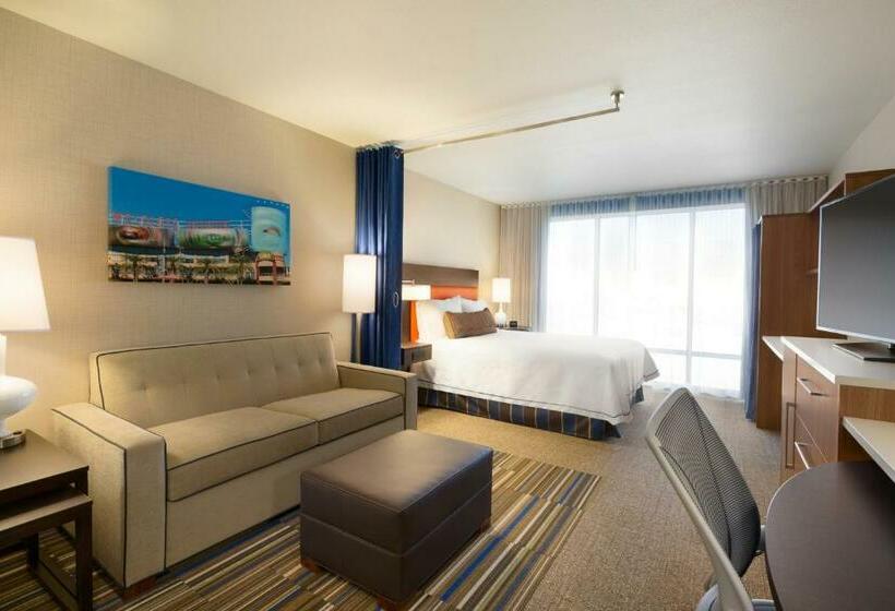 스탠다드 스튜디오, Home2 Suites By Hilton Glendale   Westgate